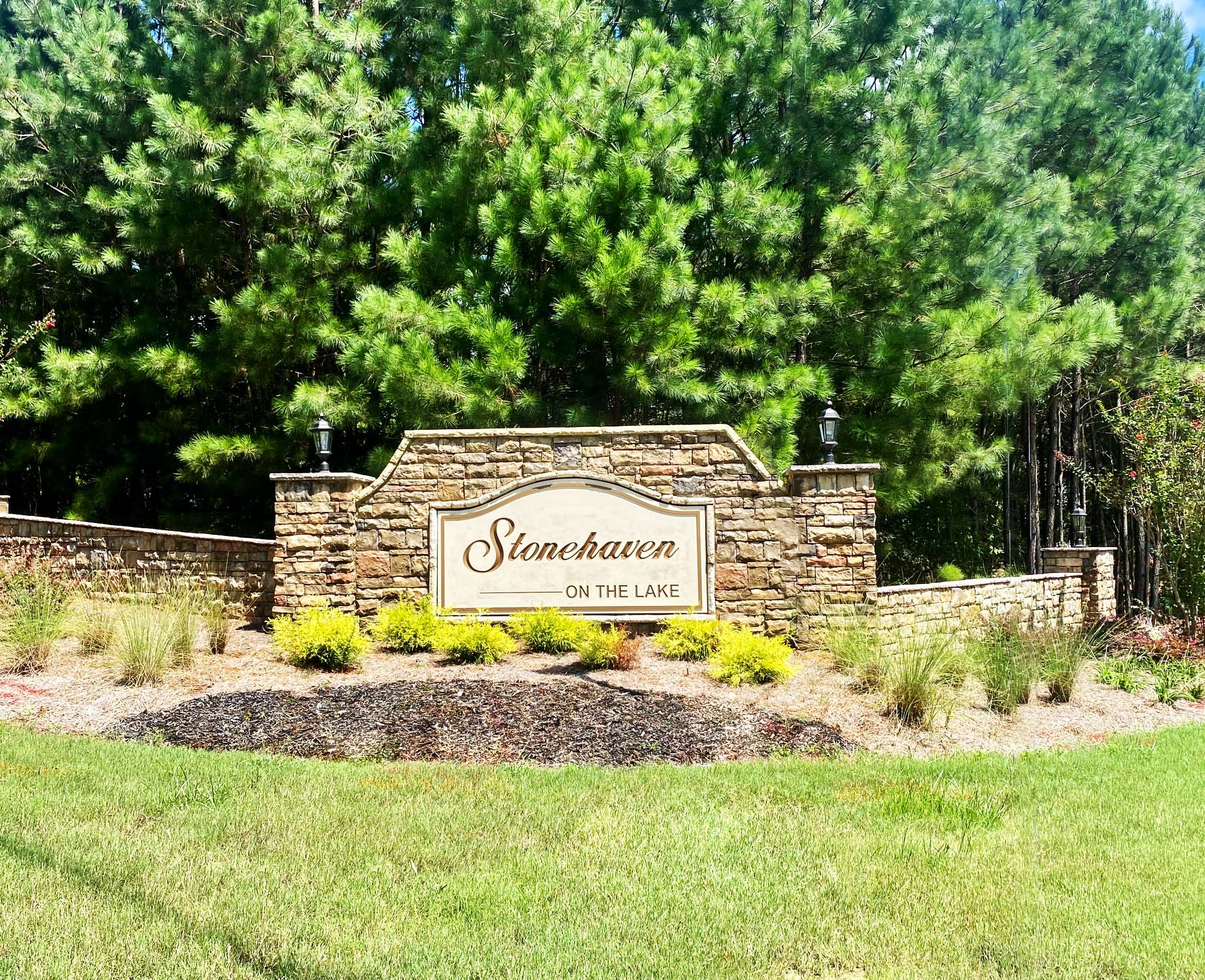 Explore Stonehaven Green River Builders